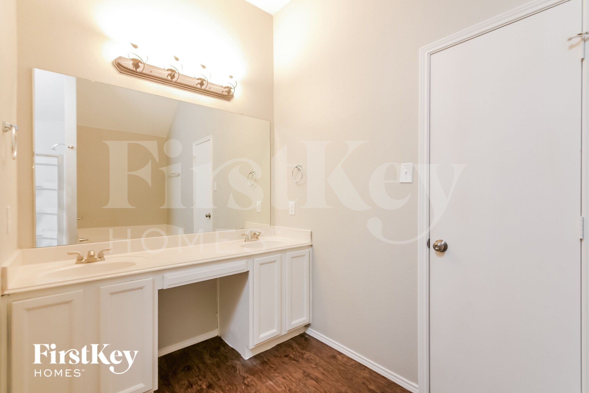 Building Photo - 901 Cutting Horse Dr