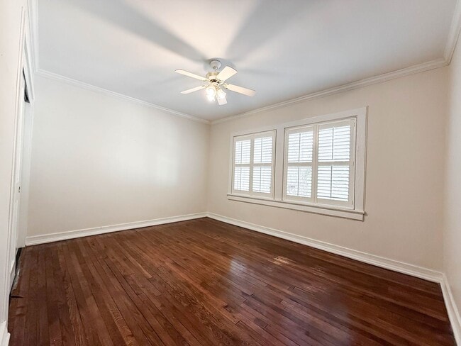 Building Photo - 2525 Camille Dr