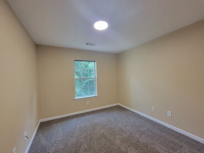 Building Photo - 3672 Harvest Dr