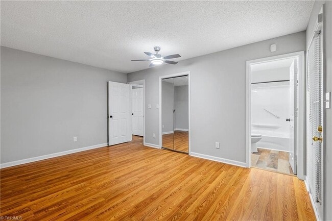 Building Photo - 1326 Cushing St