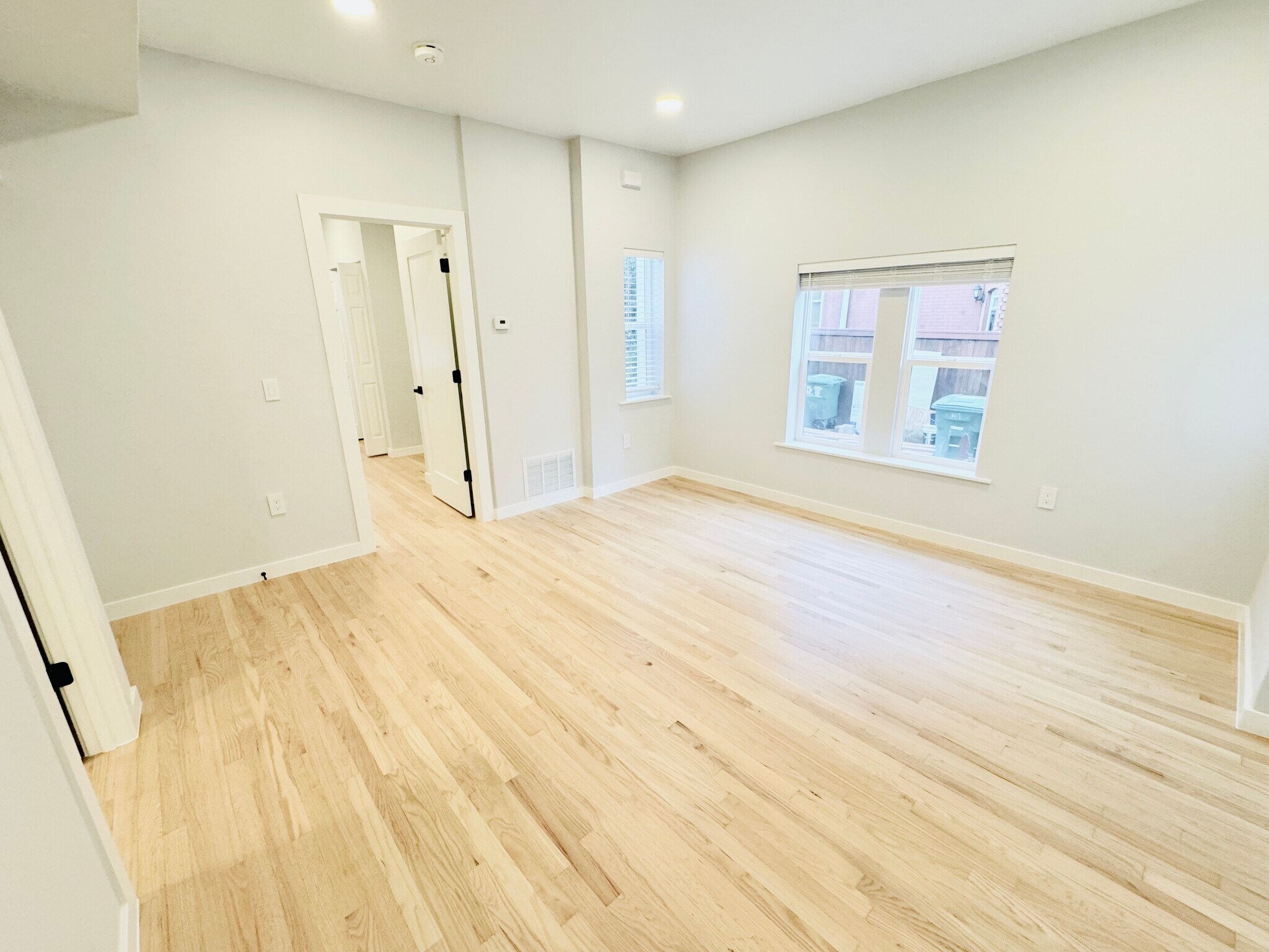 Building Photo - 1107 N Downing St