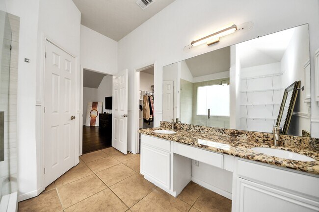 Building Photo - 7719 Malac Rd