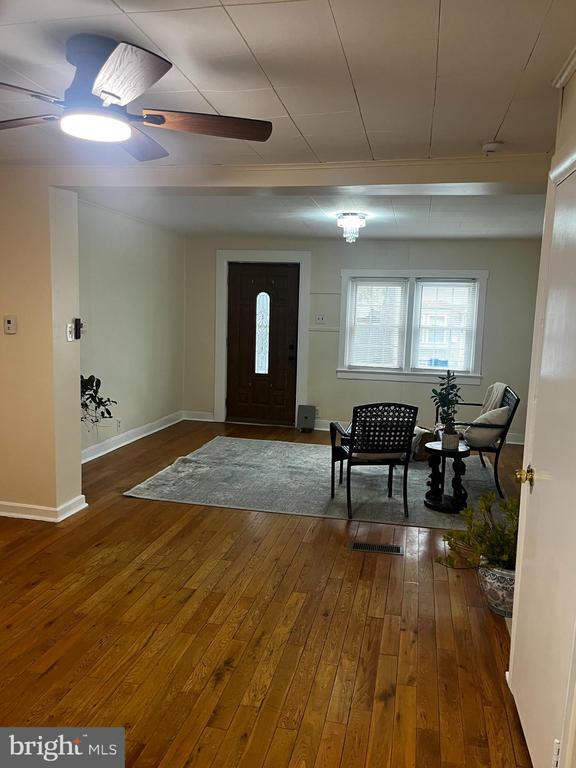 Building Photo - 4127 Rhawn St