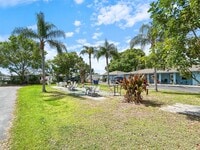 Building Photo - 10464 106th Ave N