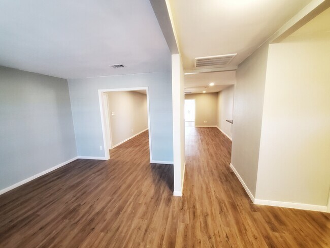 Large study is to the left of the entryway. - 37438 Meadowview Dr