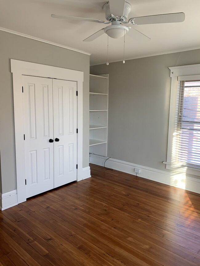 Bedroom 1 - 398 W 1st Ave