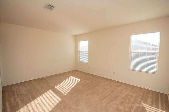 Building Photo - 310 Falling Pine Dr