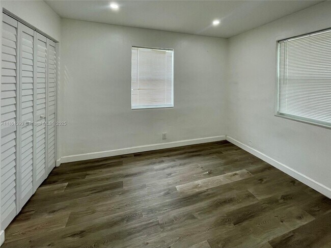 Building Photo - 26741 SW 139th Ave