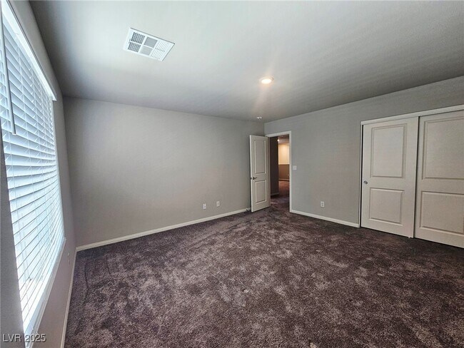 Building Photo - 7497 Blue Lotus Ave