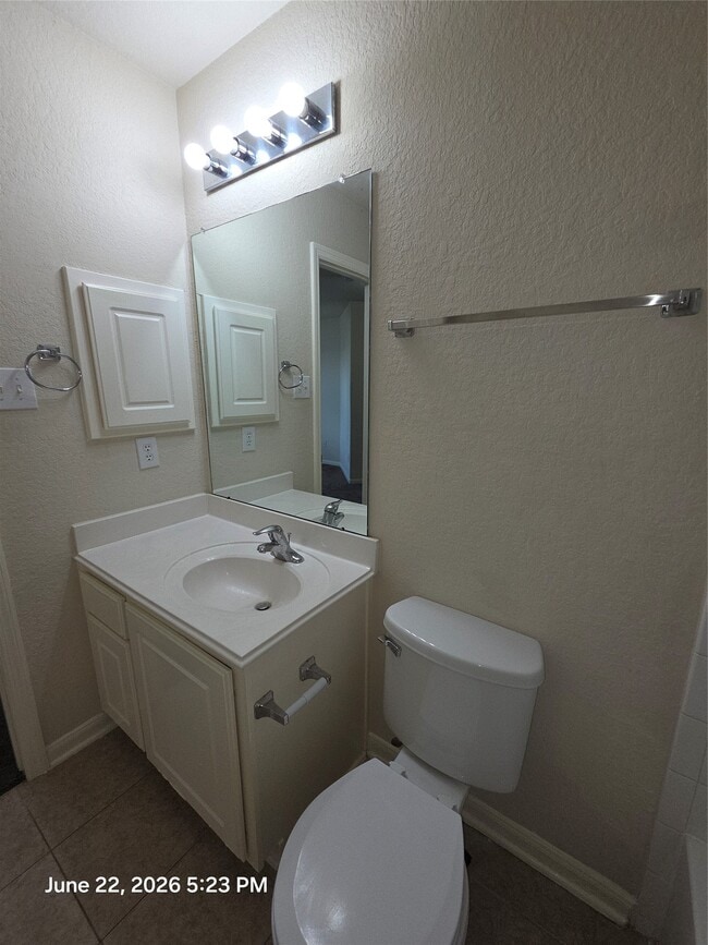 Building Photo - 17711 Barton Point Ln