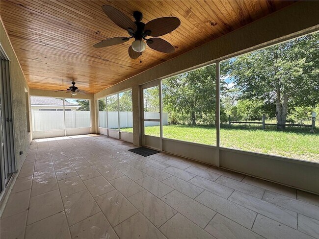 Building Photo - 6807 SW 128th St Rd