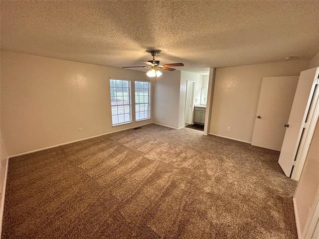 Building Photo - 1305 Lovell Dr
