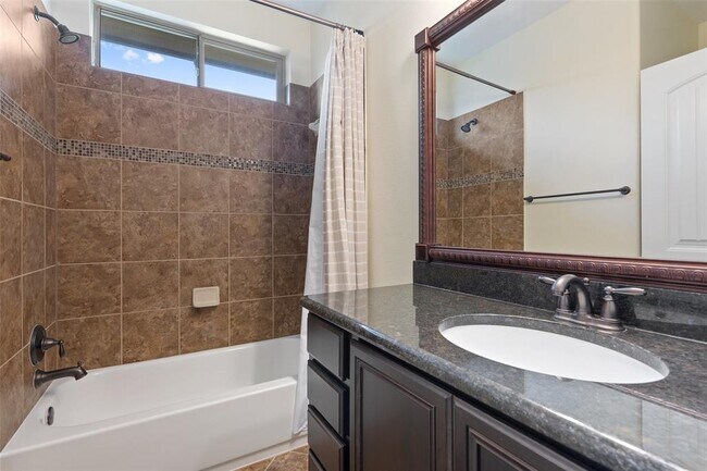 Building Photo - 9412 Solana Vista Loop