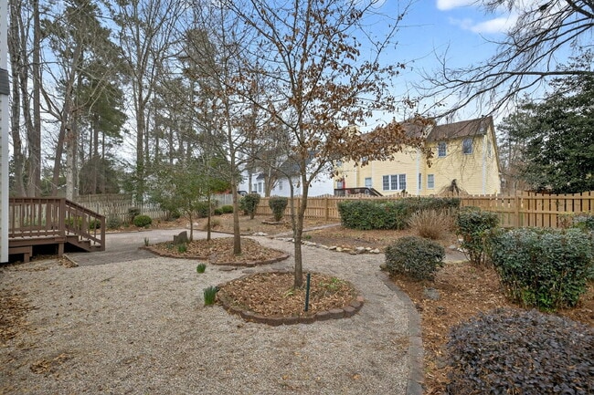 Building Photo - 1010 Trail Stream Way