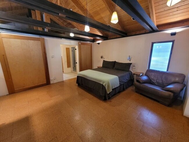 Building Photo - Custom Home Steps From Big Bear Lake