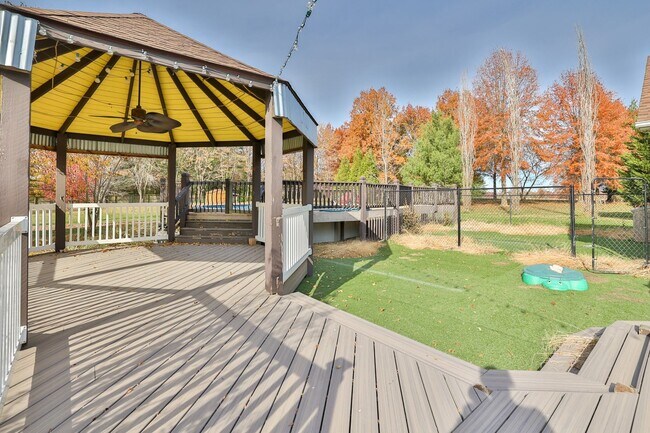 Building Photo - 151 N Meadow Ridge Trail