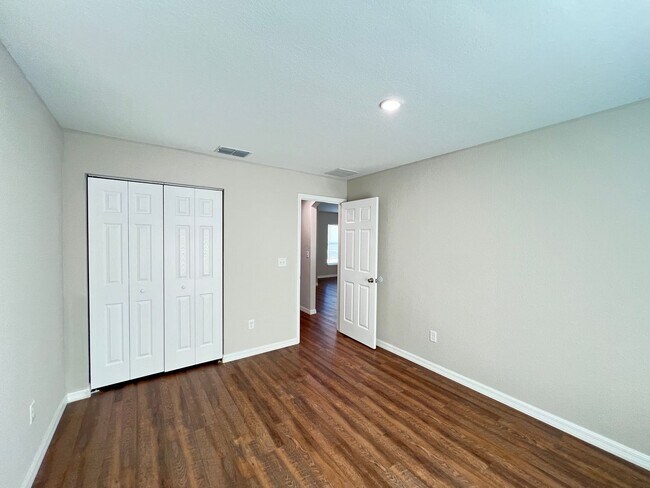 Building Photo - BEAUTIFUL 3 BD/2BA Home in Ocala!!!