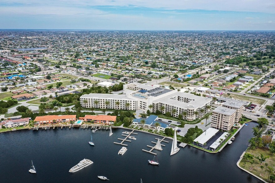 Building Photo - Bimini Square Apartments