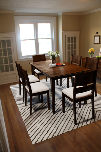 dining room - 5608 Beacon St