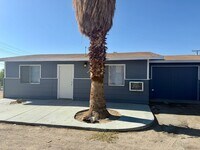 Building Photo - 13677 Caliente Dr