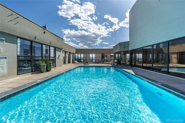 Building Photo - 1625 Larimer St