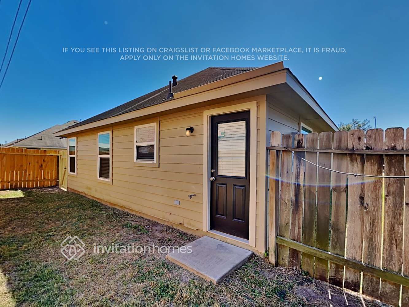 Building Photo - 18810 Dennington Dr