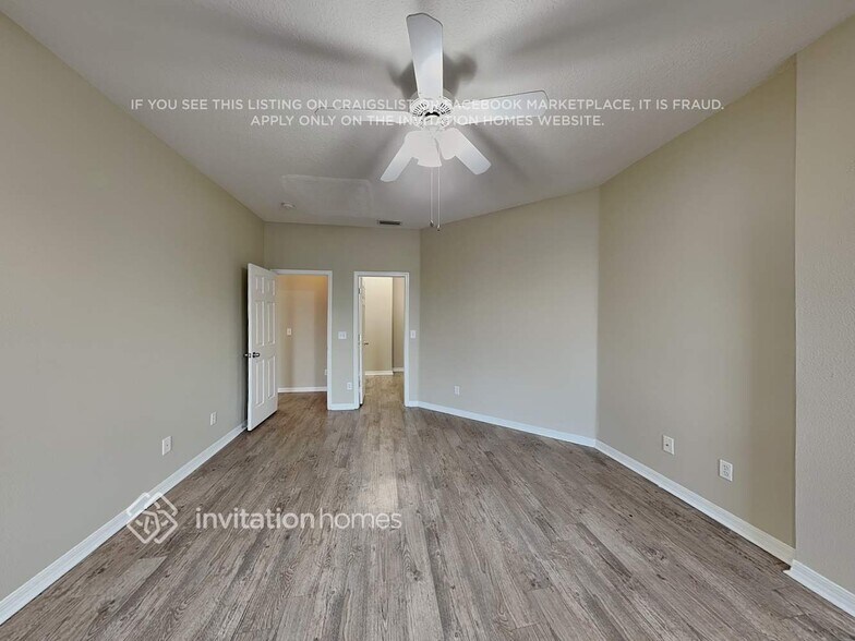 Building Photo - 13707 Ogakor Dr