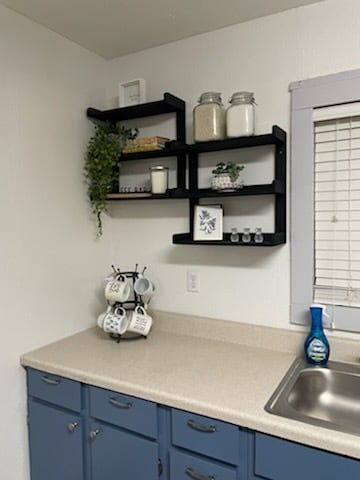 Building Photo - 408 E McKay St