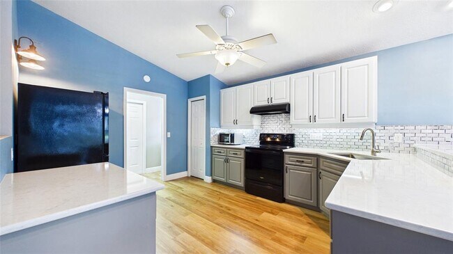 Building Photo - 11654 Leda Ln