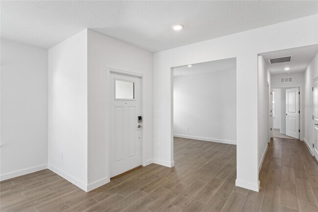 Building Photo - 6692 Homebound Wy