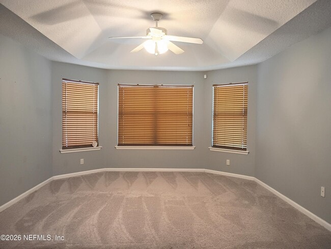 Building Photo - 1392 Hawks Crest Dr