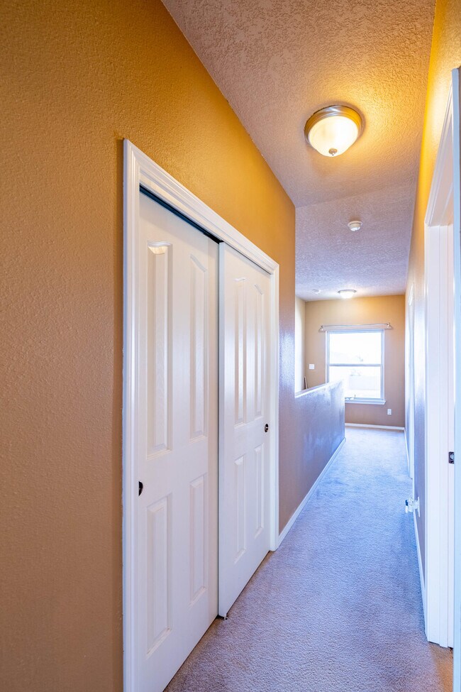 Building Photo - 9719 Calle Chamisa NW