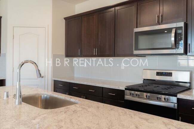 Building Photo - Modern & Spacious SINGLE STORY 4-Bedroom Home in Manteca – Fresh Updates & Comfortable Living