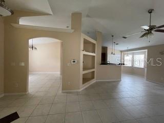 Building Photo - 45 Renworth Ln