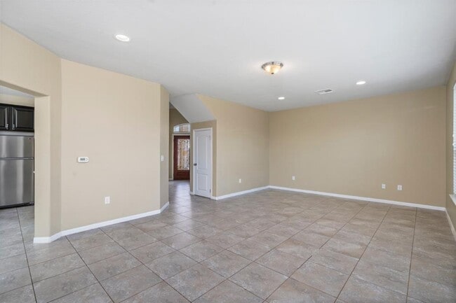 Building Photo - 105 Checkerspot Ct