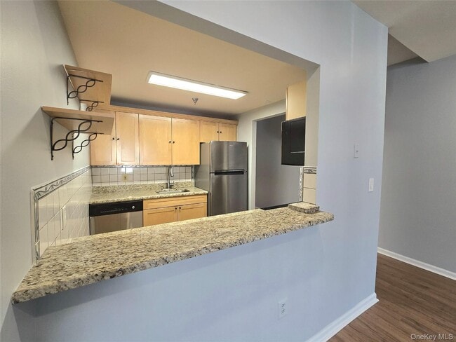 Building Photo - 123 Mamaroneck Ave