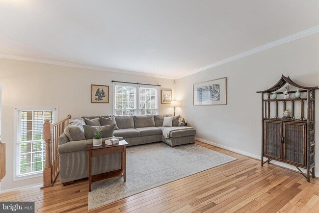 Building Photo - 12165 Abbey Glen Ct