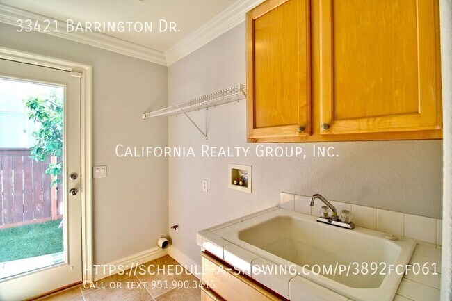 Building Photo - 33421 Barrington Dr