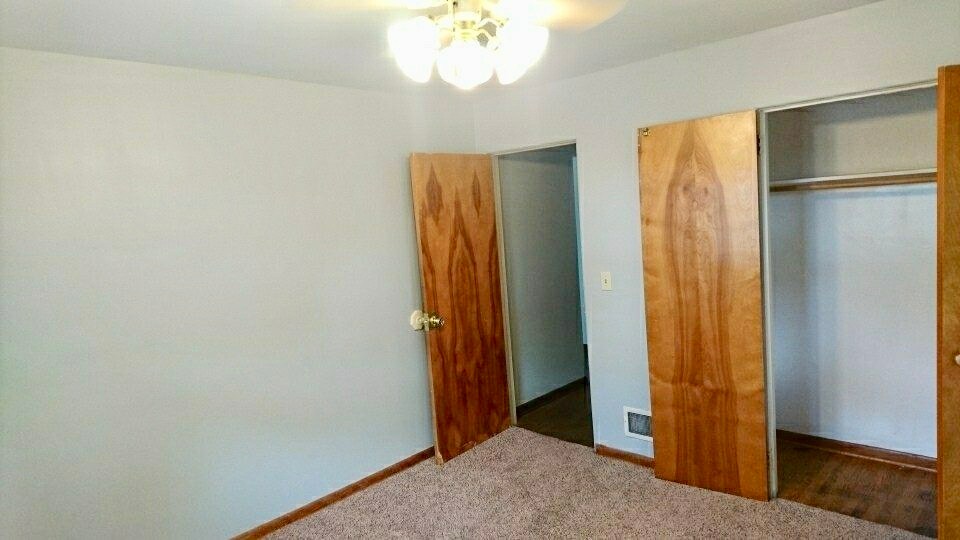 Building Photo - 2726 Pomona Dr