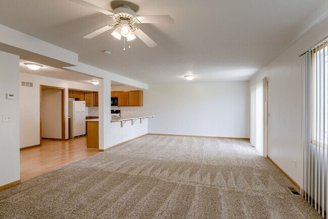 Building Photo - 7261-7265 Dorchester