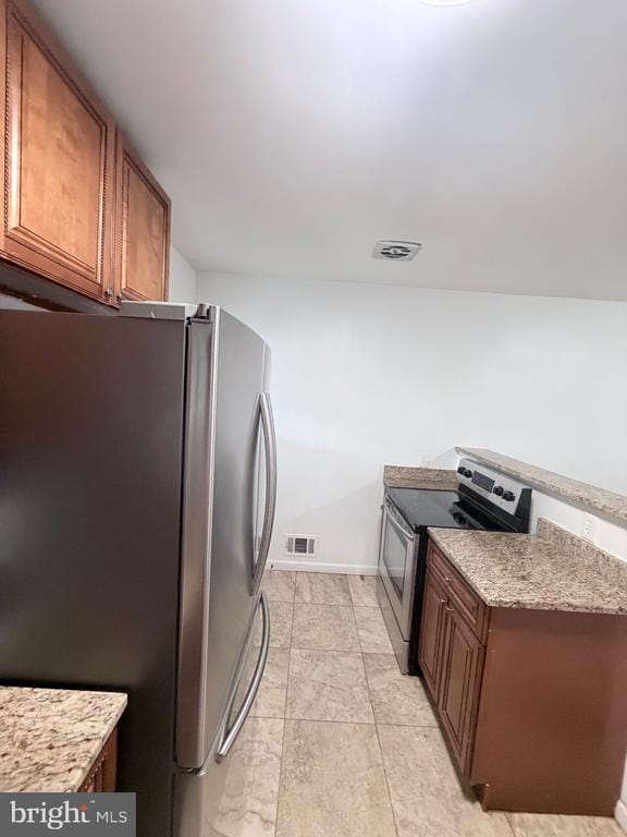 Building Photo - 491 N Latham St