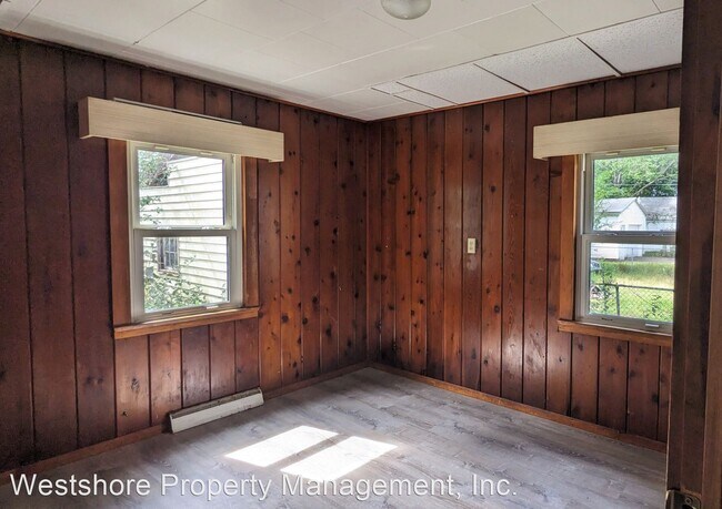 Building Photo - 4 br, 1 bath House - 895 Emerson Ave.