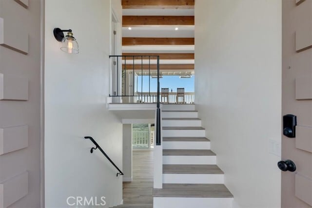 Building Photo - 745 Domingo Dr