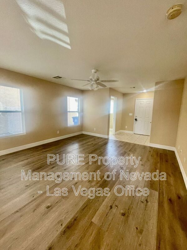 Building Photo - 126 Solidago Ave