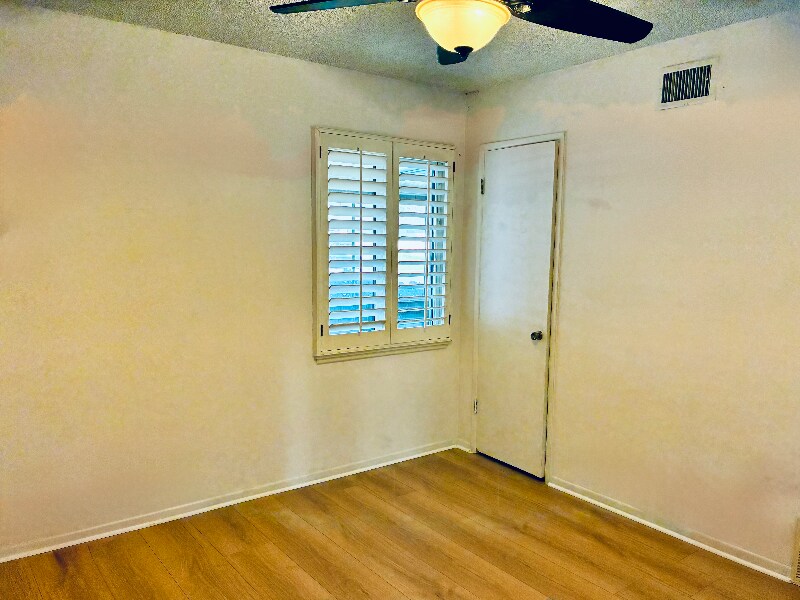 Building Photo - 5804 Los Pacos St