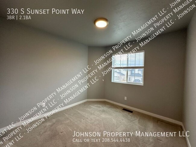 Building Photo - 330 S Sunset Point Way