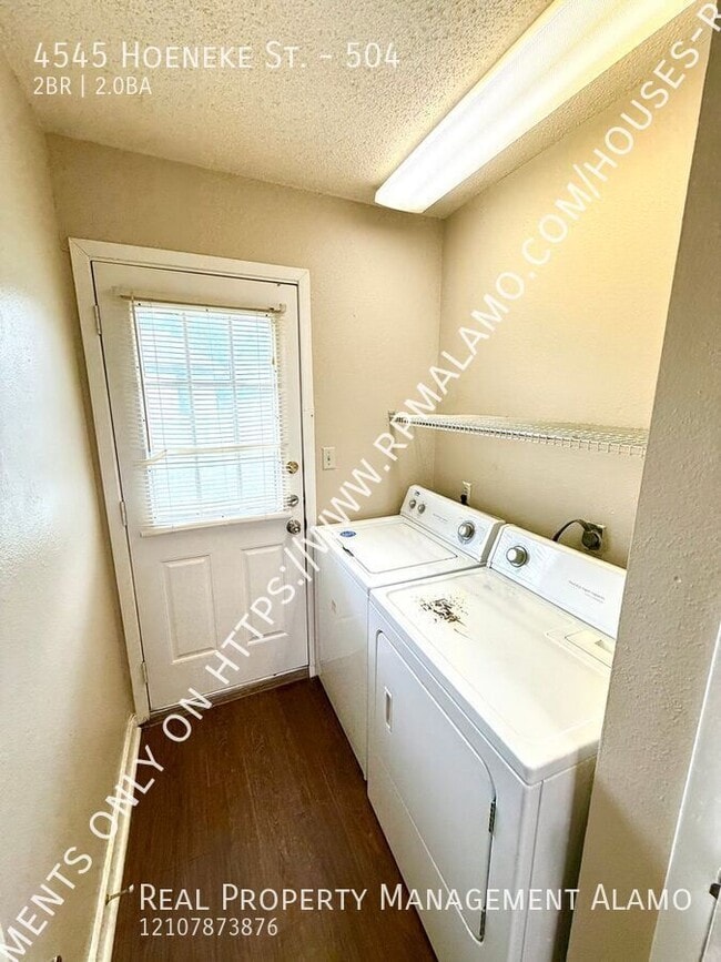 Building Photo - 4545 Hoeneke Dr