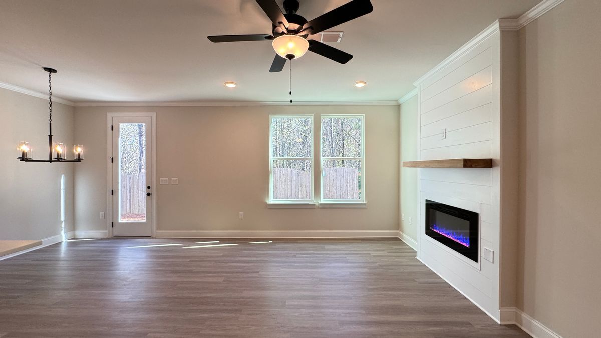 Building Photo - 709 Stickley Oak Way