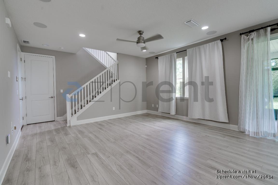 Building Photo - 9347 Scaup Way
