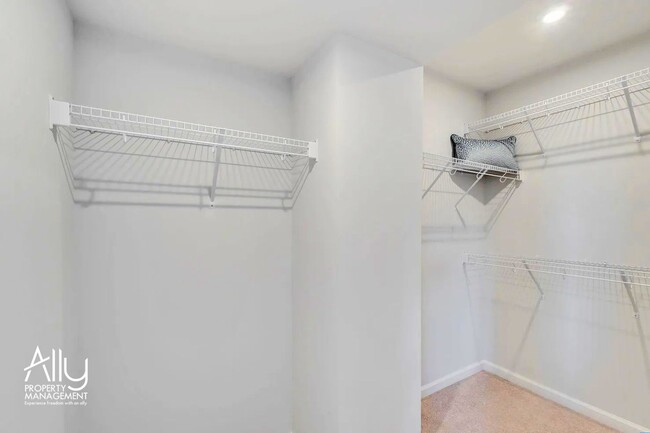 Building Photo - 4959 Lexi Ln